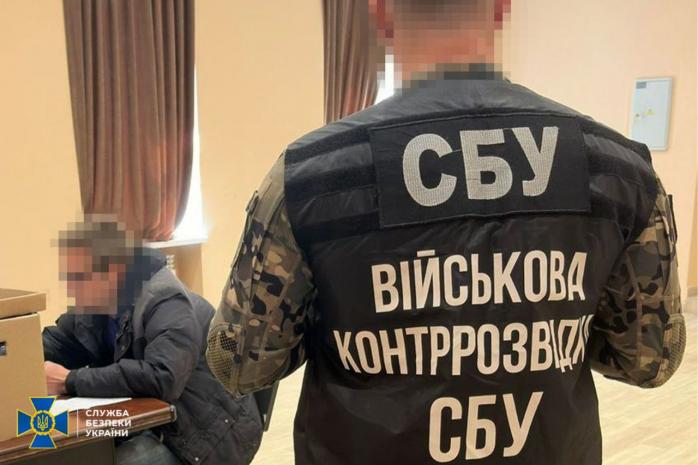  В Харькове поймали предателя, который «сливал» рашистам позиции ПВО