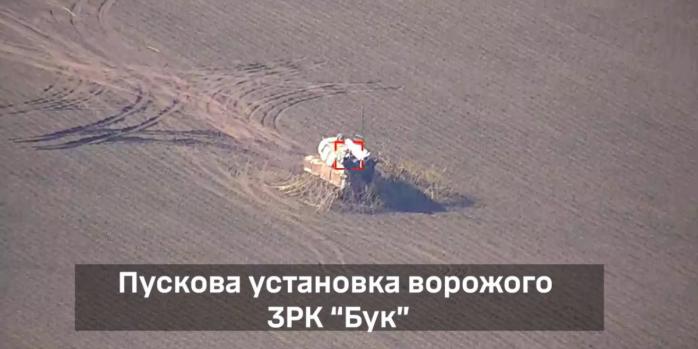 Знищення російського комплексу ППО, скріншот відео