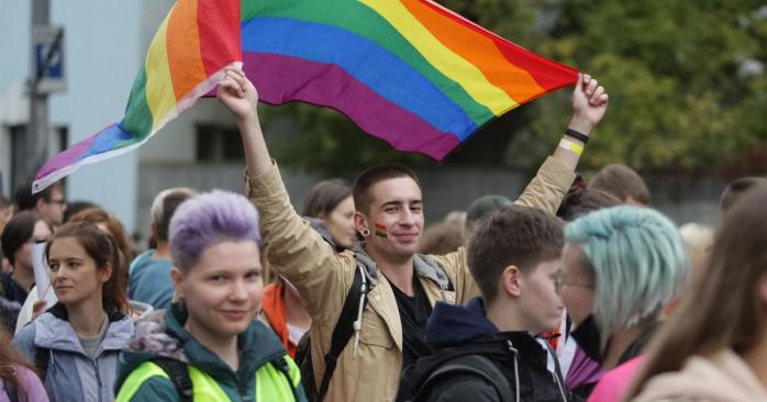 Работники ТЦК посетили ЛГБТ-вечеринку в Киеве. Фото: