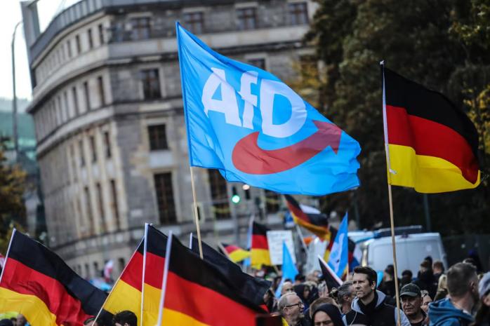 Австрійська Партія свободи підштовхує європейських правих повернути до своїх лав скандальну "Альтернативу для Німеччини"