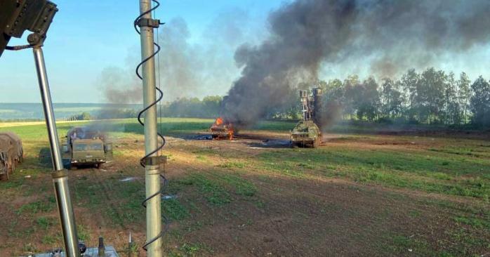 ЗСУ знищили ЗРК С-300 та С-400 окупантів у Криму. Фото: 