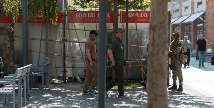 Полиция установила лиц, причастных к нападению на эксвоенного в Днепре