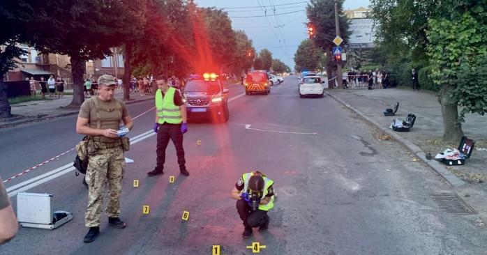 З автомобіля в Луцьку кинули гранату в натовп. Фото: Нацполіція