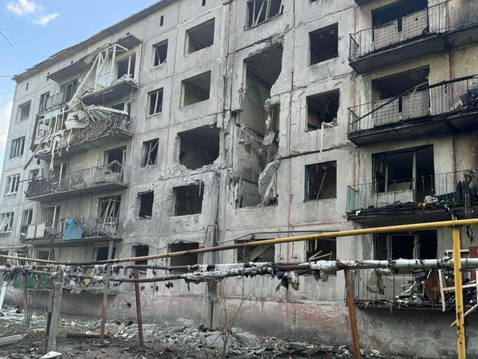 Руйнування у Мирнограді. Фото: Вадим Філашкін