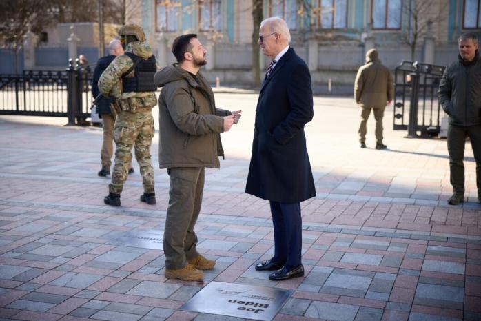 Блінкен та Єллен отримали від Байдена повноваження щодо фінансування України 