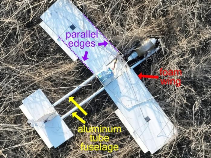 россия запускает беспилотники из фанеры, чтобы определить, где стоит украинская ПВО