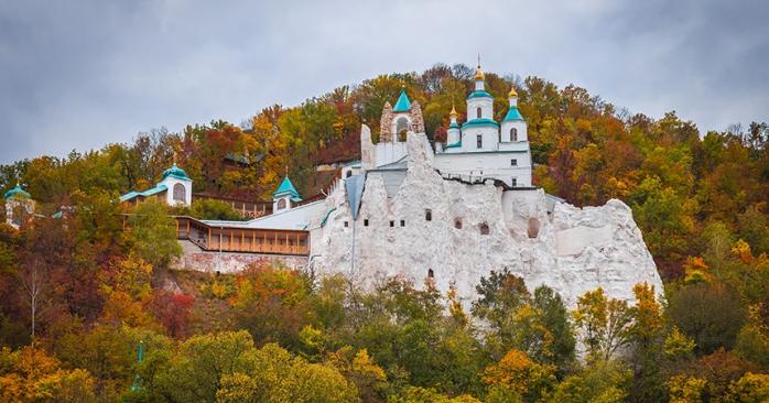 Святогірська лавра на Донеччині. Фото: 