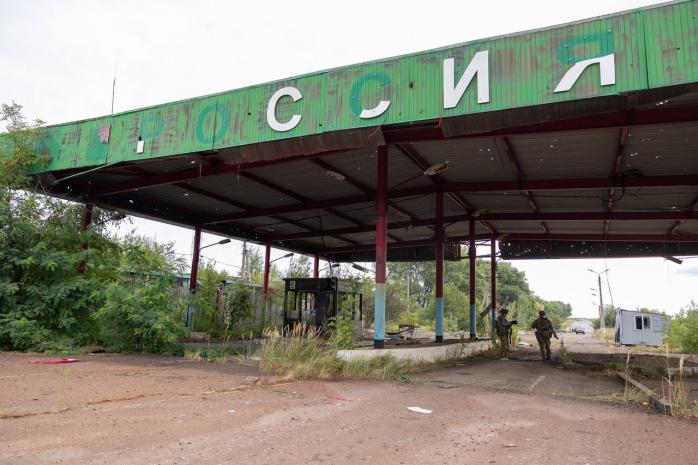 В сети опубликовали фото разбитого КПП на границе между Сумской и Курской областями, Фото – Ольга Кириленко, УП