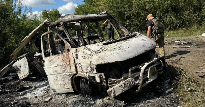 Росіяни вбили FPV-дроном двох медиків на Харківщині. Фото: Сергій Болвінов