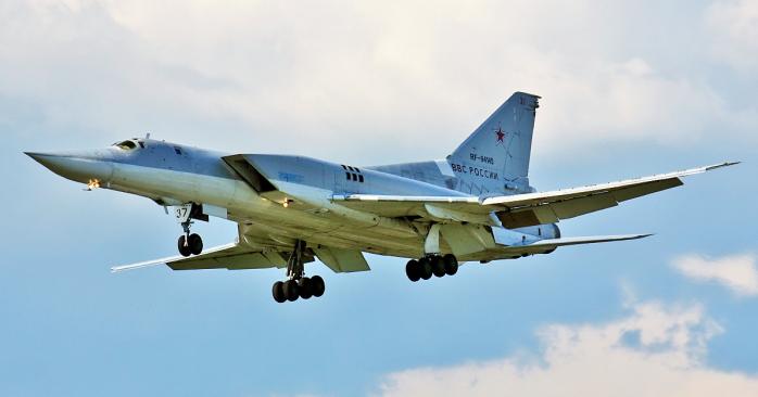 Ту-22М3 атакували район острова Зміїний. Фото: 