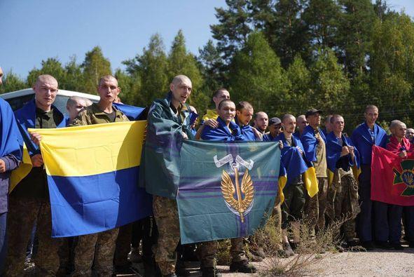  У День незалежності Україна повернула з полону ще 115 захисників