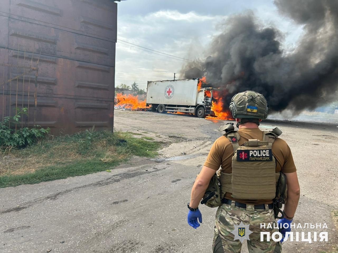 Обстріл місії МХЧК на Донеччині. Фото: Нацполіція