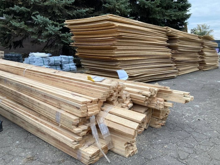 Наслідки російського ракетного удару по Кривому Рогу, фото: Дніпропетровська ОВА