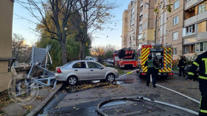  Обломки сбитых "шахедов" упали на шесть районов Киева 