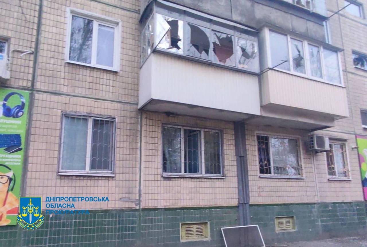 Окупанти з артилерії вдарили по Нікополю. Фото: прокуратура