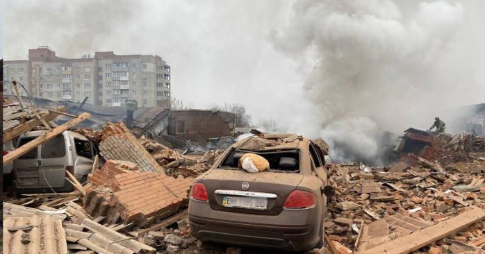 Следствия прилета в Сумах. Фото: «Суспільне Сумы», «Кордон.Медіа»