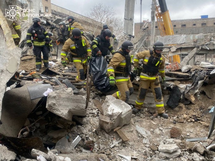 Аварійно-рятувальні роботи у Запоріжжі завершено, фото: Нацполіція