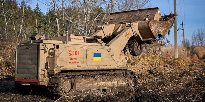 Розмінування Харківщині, фото: ДСНС