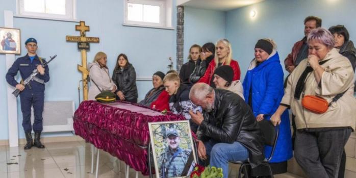 Рашисты за сутки потеряли 1 тыс. 670 человек, фото: Vologda Poisk