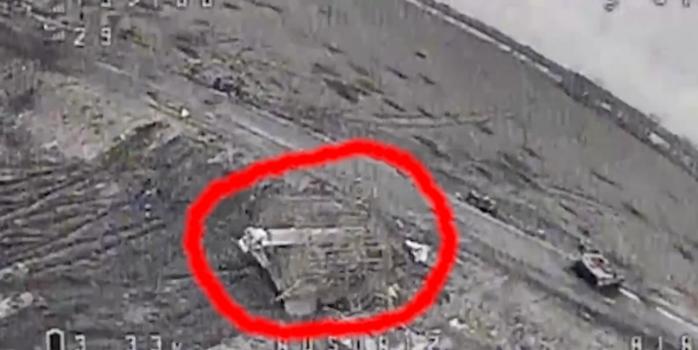 Уничтожение редкостной российской техники, фото: ГСЧС