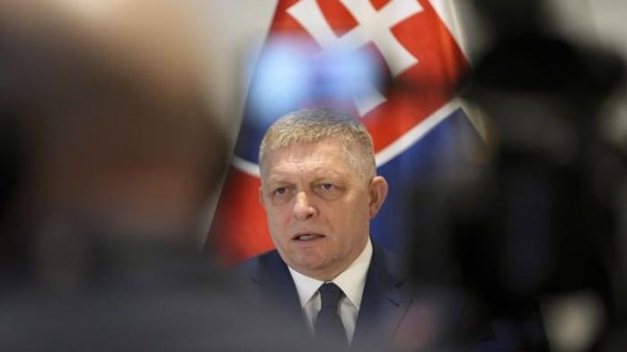 Психиатры Словакии призывают к отставке Роберта Фицо