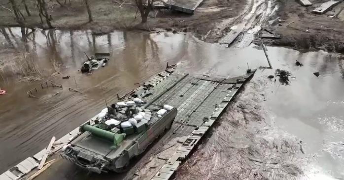 Оккупанты взорвали трубы канала Северский Донец. Фото: