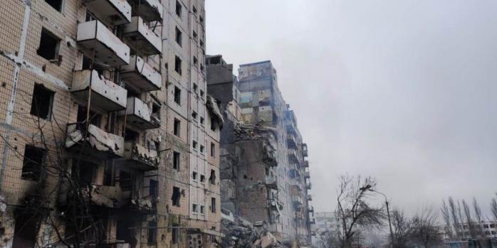 Последствия российского авиаудара по Степногорску, фото: ГСЧС