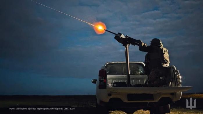 Силы ПВО сбили 65 вражеских беспилотников из 100