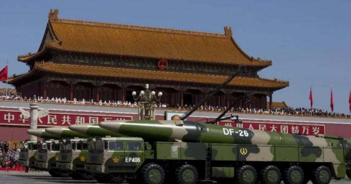 Найбільший у світі військовий командний центр почала будувати КНР. Фото: 