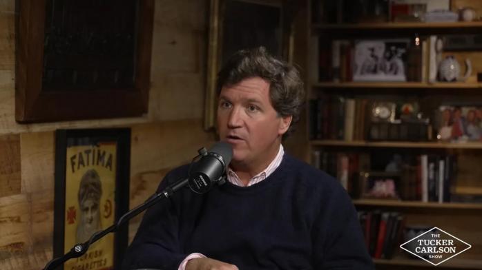 Американский пропагандист Такер Карлсон обвинил ВСУ в продаже американского оружия