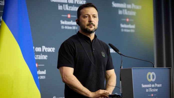 Зеленский дает большую пресс-конференцию на фоне переговоров с США