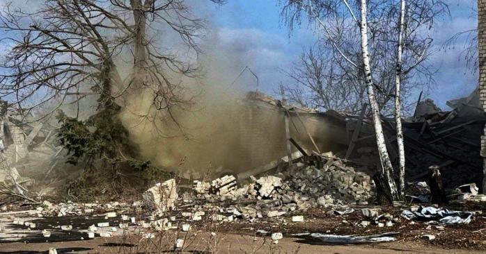 Оккупанты сбросили авиабомбы на Гуляйполе. Фото: Иван Федоров