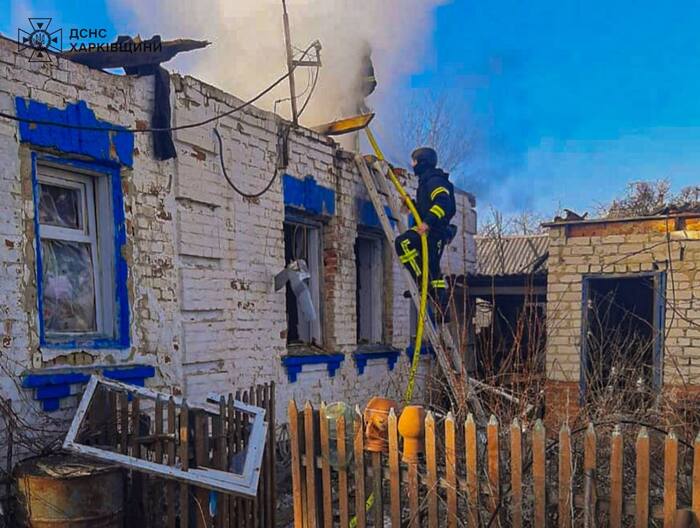 Наслідки російського авіаудару по Харківщині, фото: ДСНС