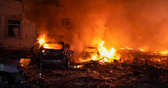 Наслідки обстрілу Одеси. Фото: ДСНС Одещини