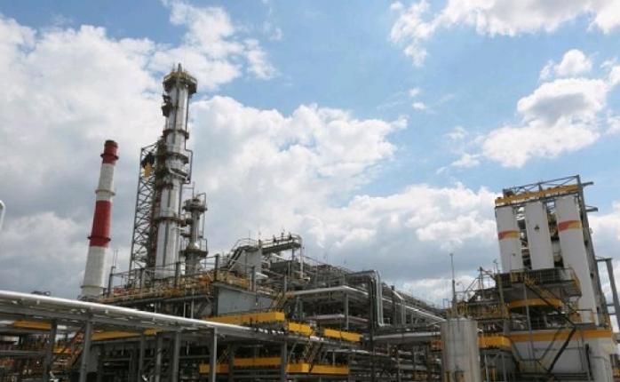 Беспилотники атаковали Новокуйбышевский НПЗ. Фото: