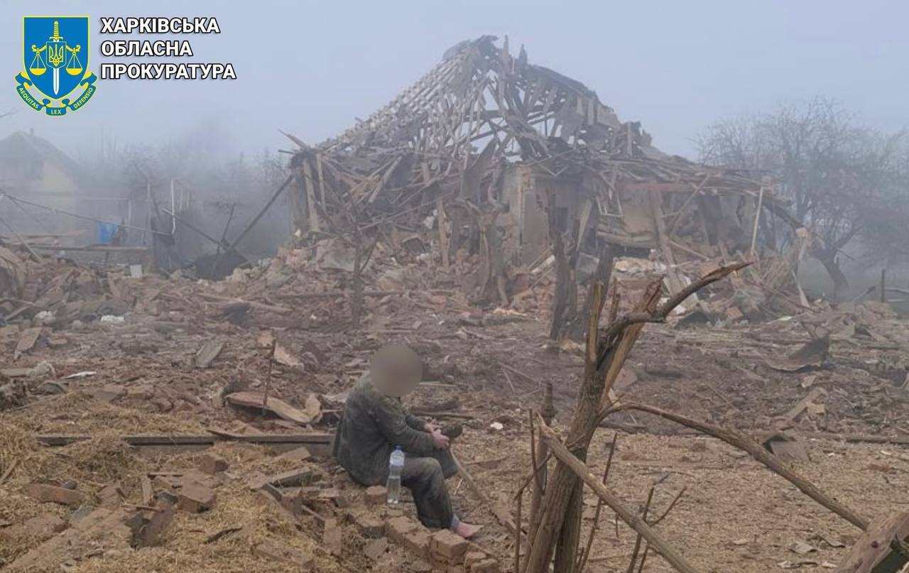рф вдарила КАБами по Харкову та передмістю. Фото: прокуратура
