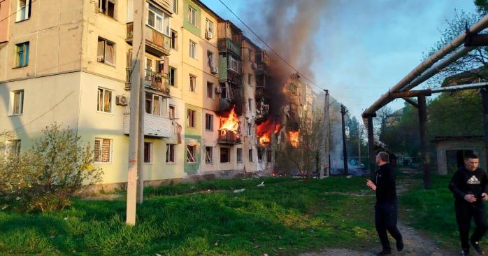 В Павлограде уже 14 пострадавших. Фото: ГСЧС