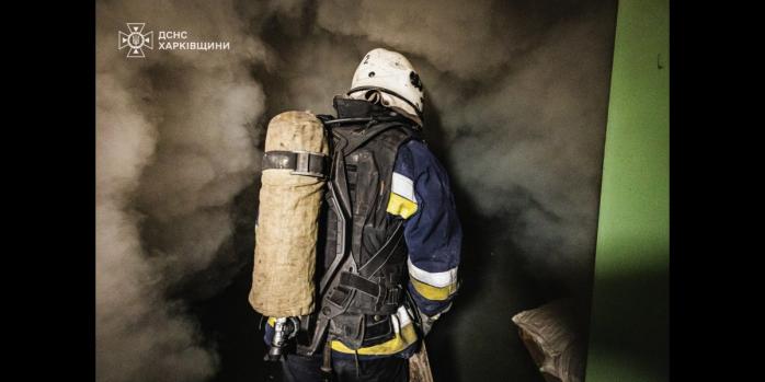 Последствия российской воздушной атаки в Харьковской области, фото: ГСЧС