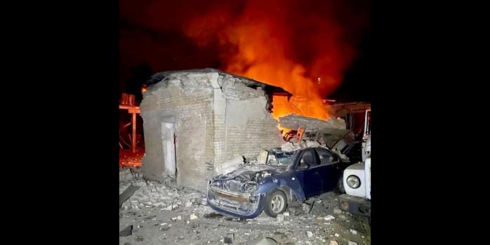 Последствия российской атаки в Запорожье, фото: Запорожская ОВА