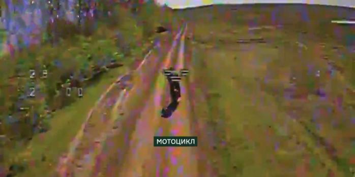 Уничтожение российских захватчиков, скриншот видео