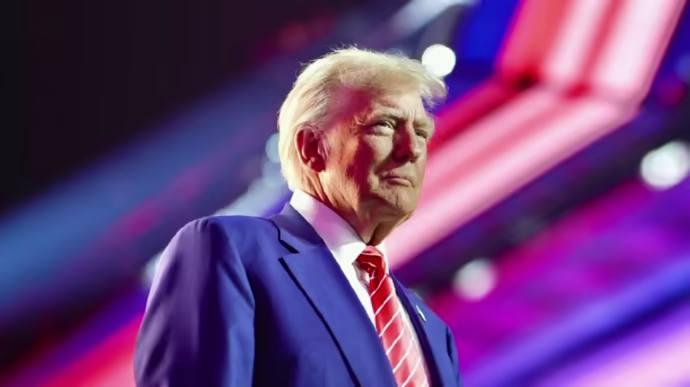 Трамп, недавно сам себя провозгласивший «кандидатом №1» на Папу Римского, выложил в сеть фото, сгенерированное искусственным интеллектом