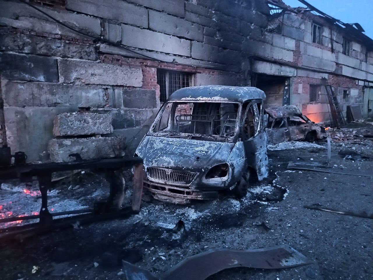 Наслідки атаки «Шахедів». Фото: МВА