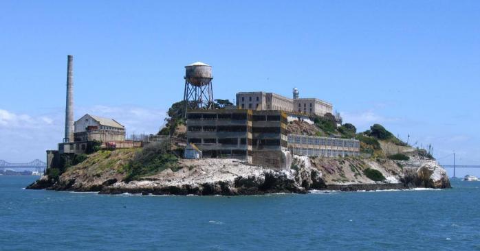 Дональд Трамп поручил возобновить работу знаменитой тюрьмы «Алькатрас». Фото: 