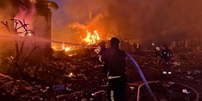 Последствия массированной российской воздушной атаки по Киевщине, фото: ГСЧС