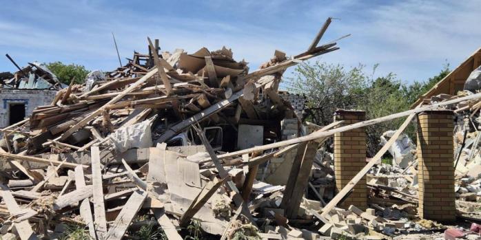 Наслідки російського авіаудару по Куп’янську, фото: Олег Синєгубов