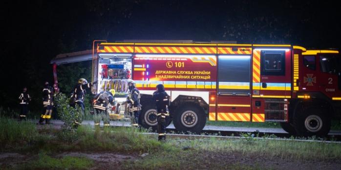 Последствия российских ударов по Сумам 27 мая, фото: ГСЧС