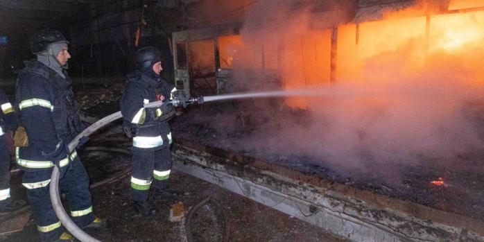 Последствия российских обстрелов Харьковщины, фото: ГСЧС