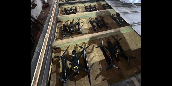 Дроны, которыми атаковали российские аэродромы 1 июня, были спрятаны в «двойных крышах», установленных на грузовиках, фото: «Укринформ»