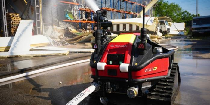 Ликвидация последствий российской атаки в Одессе, фото: ГСЧС