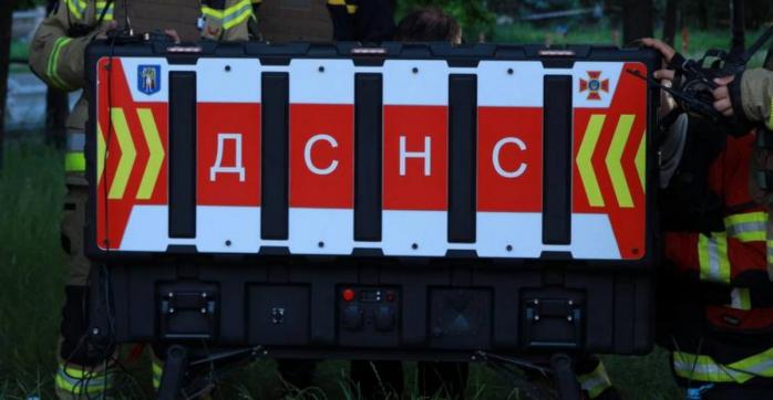 Трое спасателей погибли в Киеве 6 июня, фото: МВД